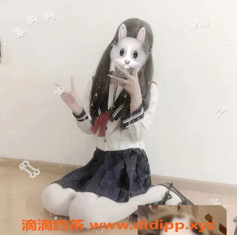 北京楼凤资源信息,朝阳佳敏，170cm，50kg，百元陪浴服务