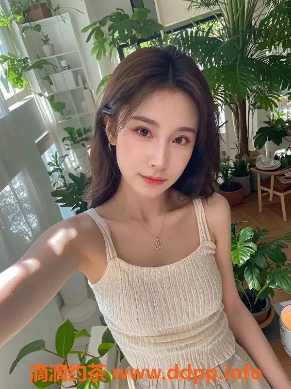 深圳楼凤-南山晴儿，1200起，车震口爆服务等你来体验！