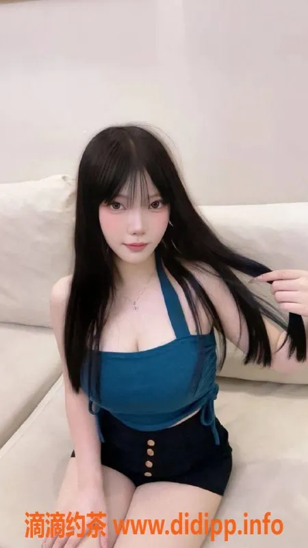 杭州楼凤-杭州嫩妹何清，160cm大胸，千元服务