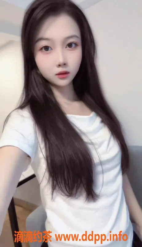 杭州上门服务-余杭区小橘子，160cm温柔嫩妹，千元包夜不限次