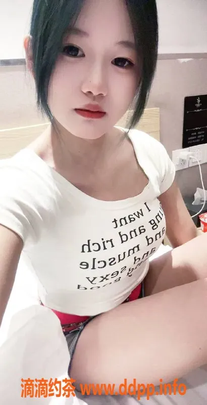 成都楼凤资源信息,成都嫩妹柒柒，刚18岁，颜值超高，600p/50分钟