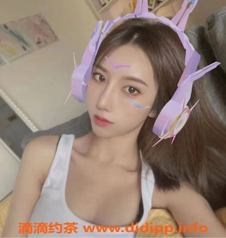 杭州楼凤-临平区夏蓁蓁，162cm真C，40KG四川妹子