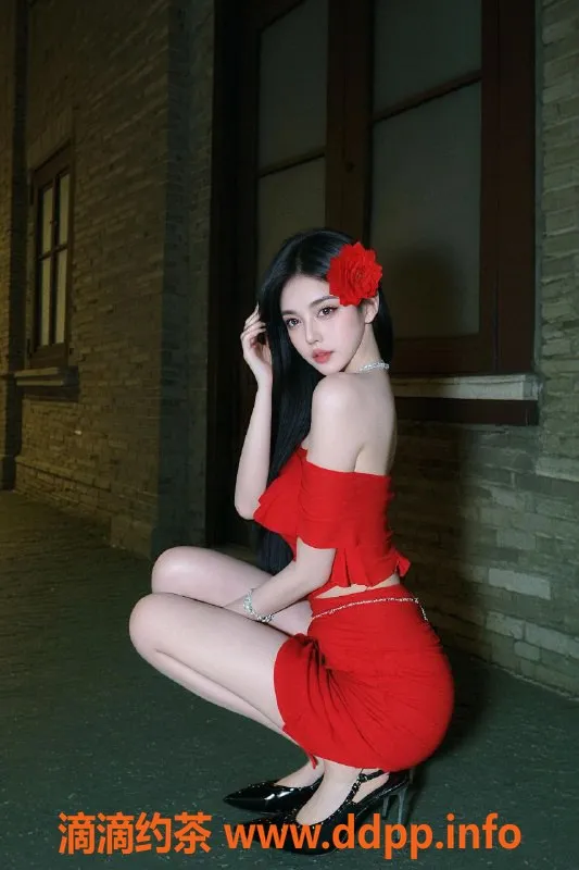 深圳楼凤-南山维维，1290元起，服务超棒！