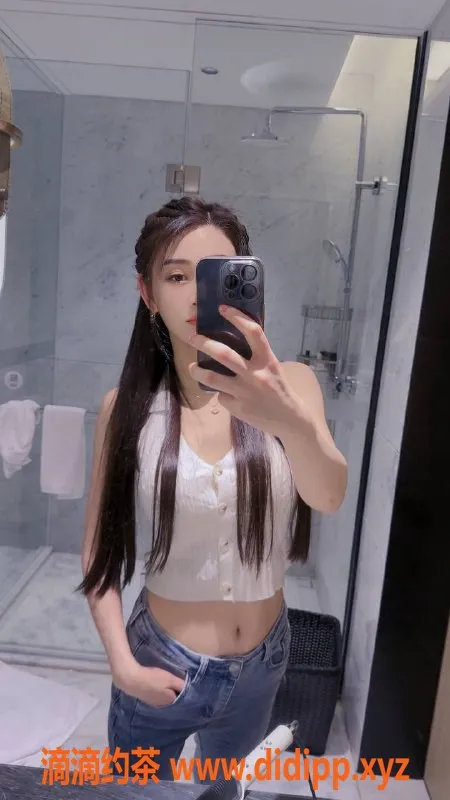 杭州上门服务-拱墅区雅雯，168cm，24岁，体重49，情趣服务超丰富