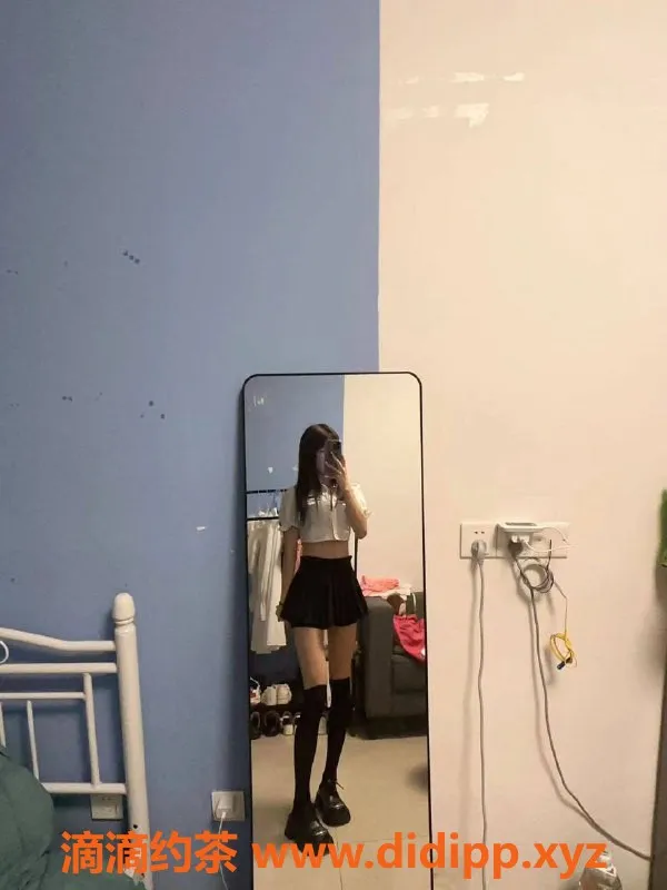 深圳楼凤-坂田倩倩，舌吻口爆，千元以上体验