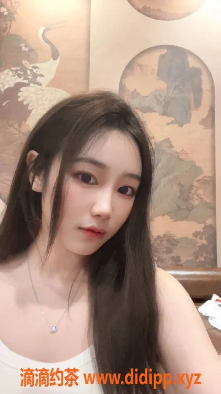 杭州上门服务-滨江区瑞儿：20岁165cm 52kg 学生妹，服务多样只需1200元