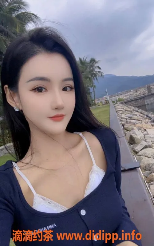 深圳楼凤-龙华叶澜，900元Kiss与69调情等你来体验