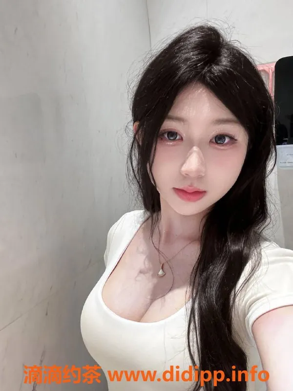 深圳楼凤-南山艾艾，1400元体验多样服务