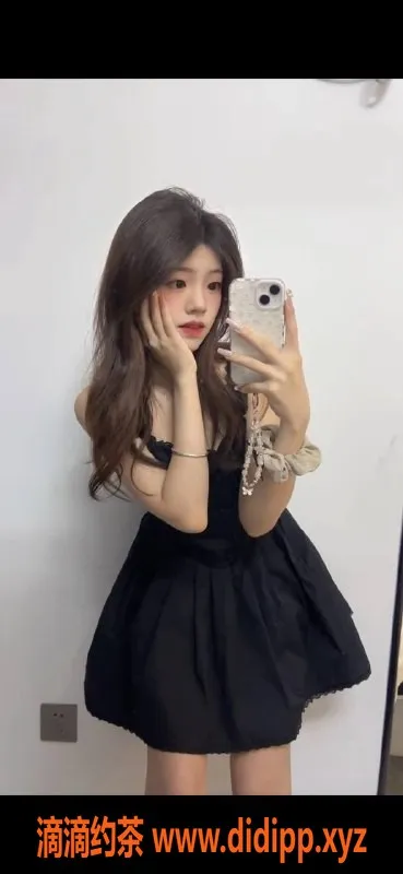 深圳楼凤-南山小米萝 舌吻69 鸳鸯浴服务1298起