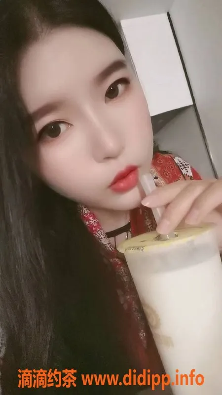 深圳楼凤-龙华欣茹，600元，享受鸳鸯浴和制服服务