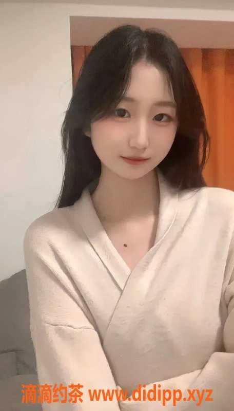 成都楼凤-成都萝莉学妹珺颜，超值服务推荐