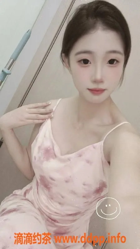 上海楼凤-闵行朵朵，04年嫩妹，制服鸳鸯浴