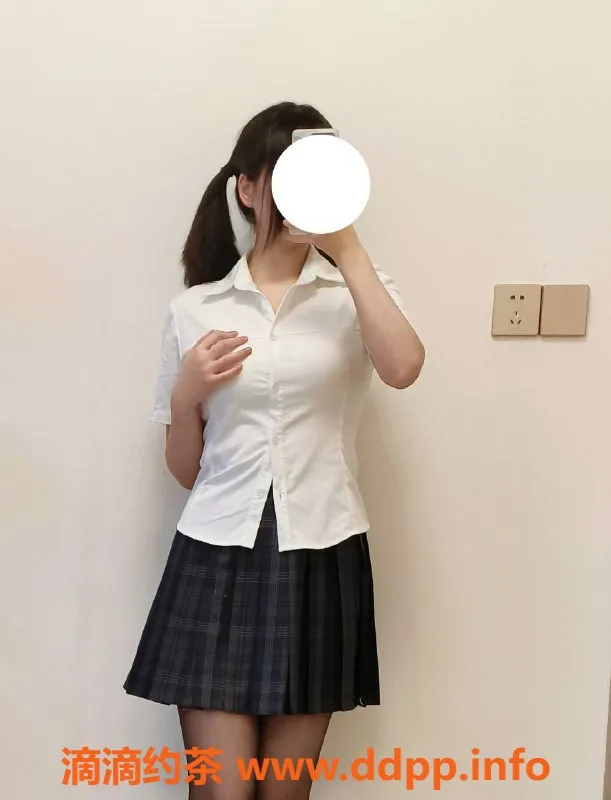 上海楼凤-浦东小海棠 163CM 54KG 36C嫩妹价位优惠