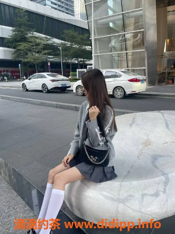 深圳楼凤-南山江江，高挑美丽，身高170cm，1200元起