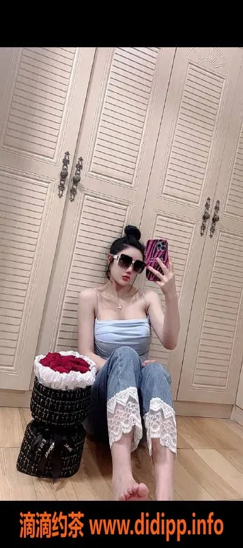 杭州楼凤-拱墅区鹿思君165cm大胸女孩 真实自荐