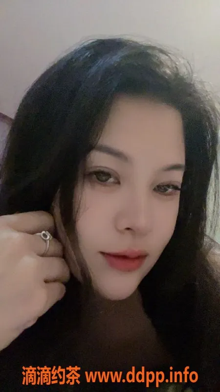 杭州楼凤-26岁沐子汐，167cm，48kg，激情服务