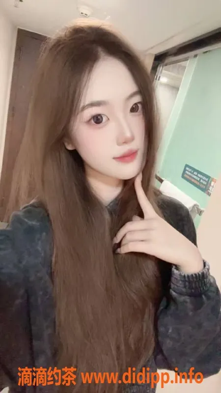 深圳楼凤资源信息,深圳福田高挑嫩妹芊阡，19岁长腿体验