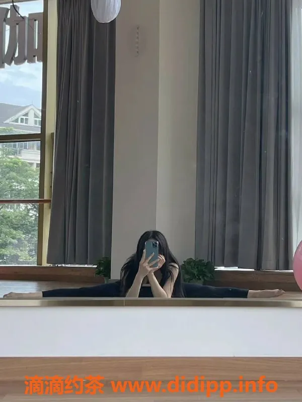 杭州楼凤资源信息,拱墅安琪拉🌜瑜伽老师，身高168cm，46kg，C罩杯