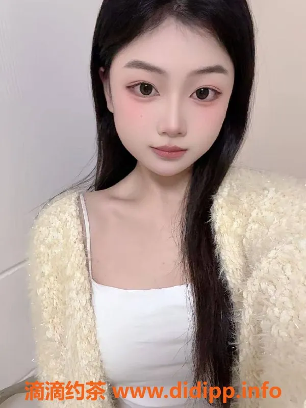 深圳楼凤-龙华琪琪，163cm健美身材，1000P起超值体验