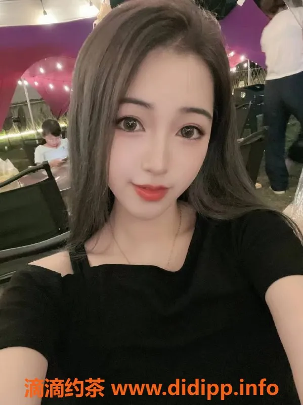 武汉楼凤-硚口区春和足道全裸唇舌服务，价格390元