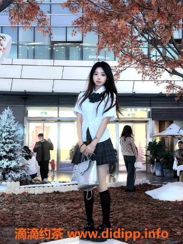 深圳楼凤-深圳南山小妮妮，身高155，服务超赞！