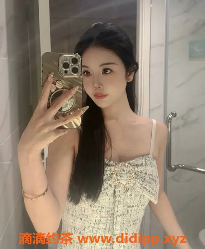 深圳楼凤-福田小白兔，163cm B罩杯，1200起