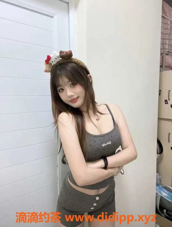 深圳楼凤资源信息,南山长腿丹丹，22岁娇媚小姐，价格实惠