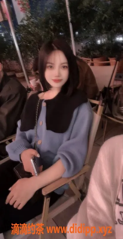 深圳楼凤-罗湖九儿，千元服务，大胸美女舌吻体验