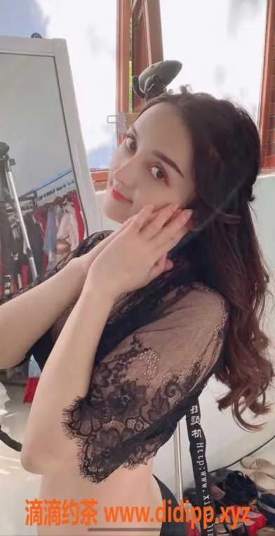 广州楼凤-黄埔性感黑丝妹妹萱萱，23岁163cm，500元/次