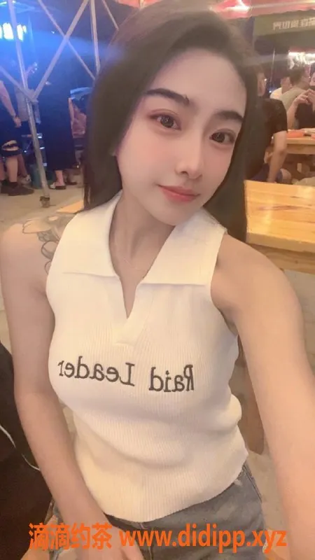 杭州楼凤资源信息,杭州上城区嫩妹小月，21岁165cm，千元服务体验