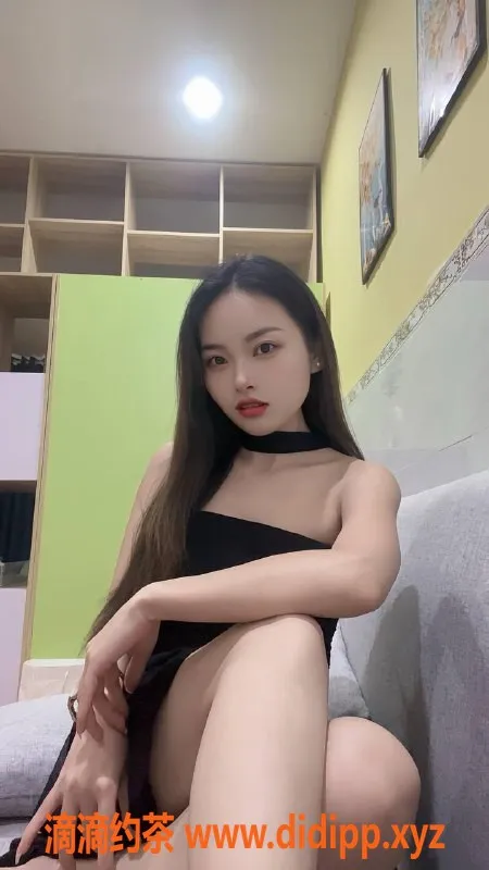 长沙楼凤资源信息,开福区嫩妹伊依，158cm 44kg，服务超赞！