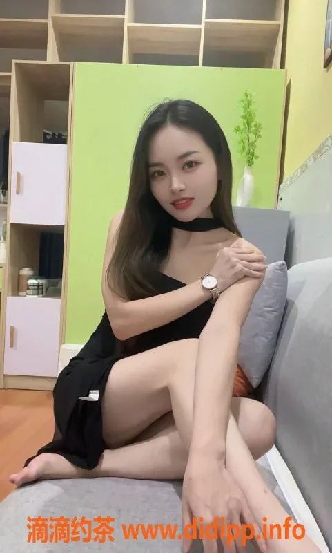 长沙楼凤-开福区嫩妹伊依，158cm 44kg，服务超赞！