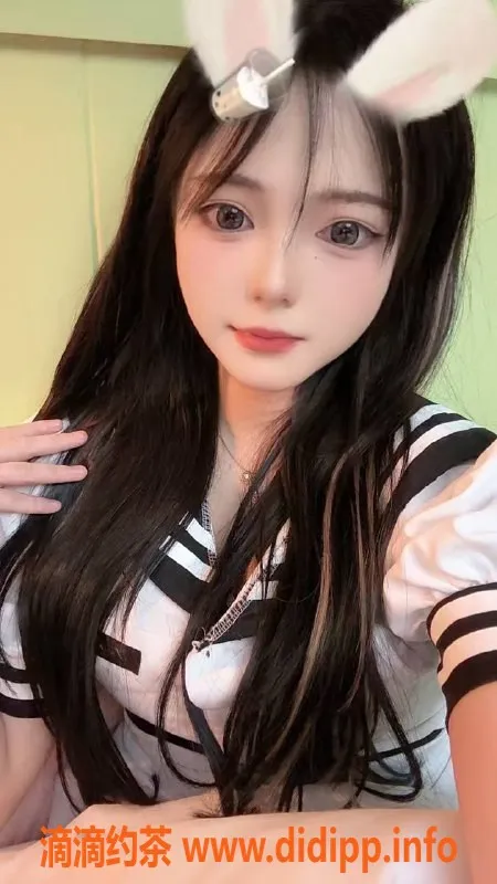 杭州楼凤-上城嫩妹小乃，900元舌吻服务，69也可