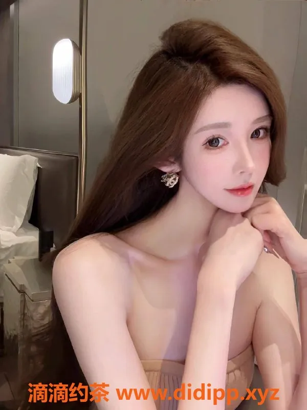 深圳楼凤-南山雪梨，身高174cm，C罩杯，1300起价