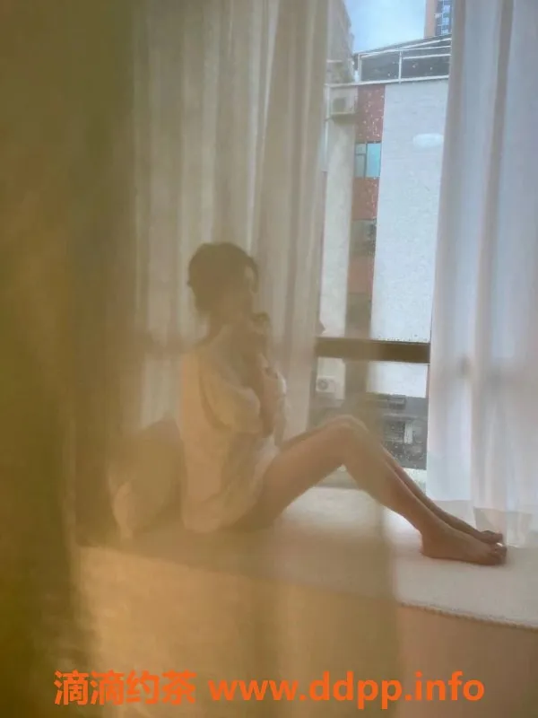 杭州楼凤资源信息,萧山区摆烂小渔，颜值9分，1300元享甜美服务