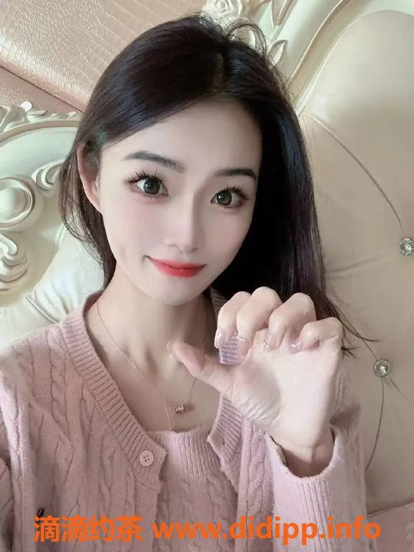 杭州楼凤-拱墅安琪拉，98年瑜伽老师，168cm、46kg热情服务