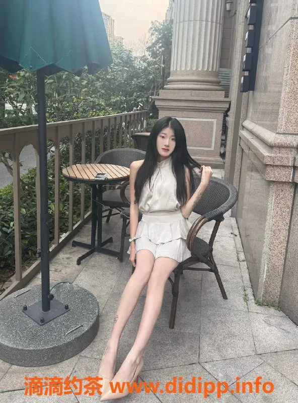 杭州上门服务-拱墅区嫩妹小小，白皙皮肤，专享69互舔服务