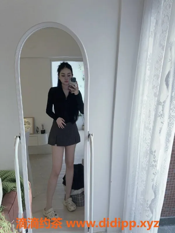 深圳楼凤-南山曦曦，888元享舌吻与调情服务