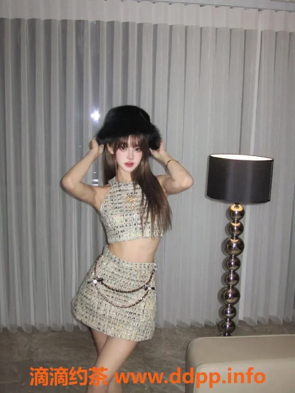 深圳楼凤-南山维密超模一一 口爆服务1388元起