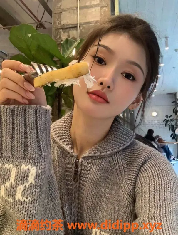 深圳楼凤-南山沐言口爆服务，900元起