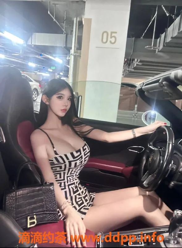 深圳楼凤-福田黛欣妮，173高挑E罩杯，消费1999起