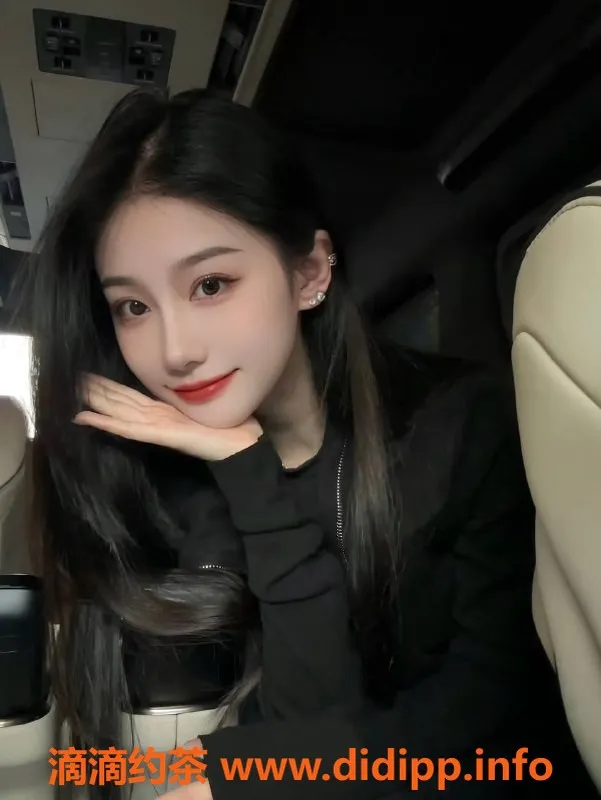 深圳楼凤-龙华小漫幼师，1300起，全面服务体验