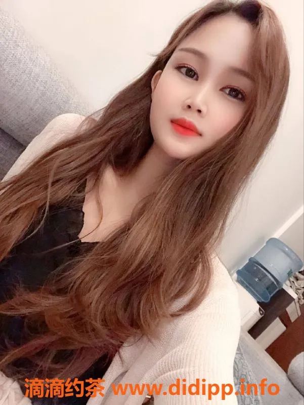 杭州楼凤资源信息,温柔多多，166cm高，48kg，推拿价700元起