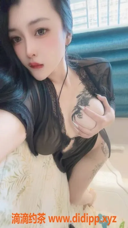 杭州楼凤-上城区月亮，178高挑F罩杯，69互舔大胸服务