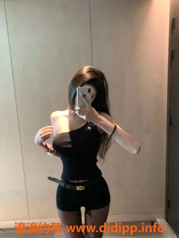 深圳楼凤-福田叶灵儿，课费2200p，4200pp