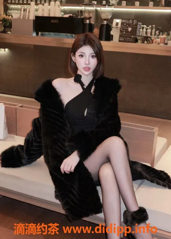 深圳楼凤-南山小葵，1600元轻度SM服务，等你来体验！