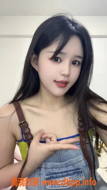 深圳楼凤-龙华雪儿，陪浴调情，千元起步