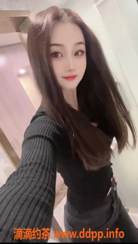 深圳楼凤-龙华新人大波妹沫沫，23岁168cm，500元体验服务