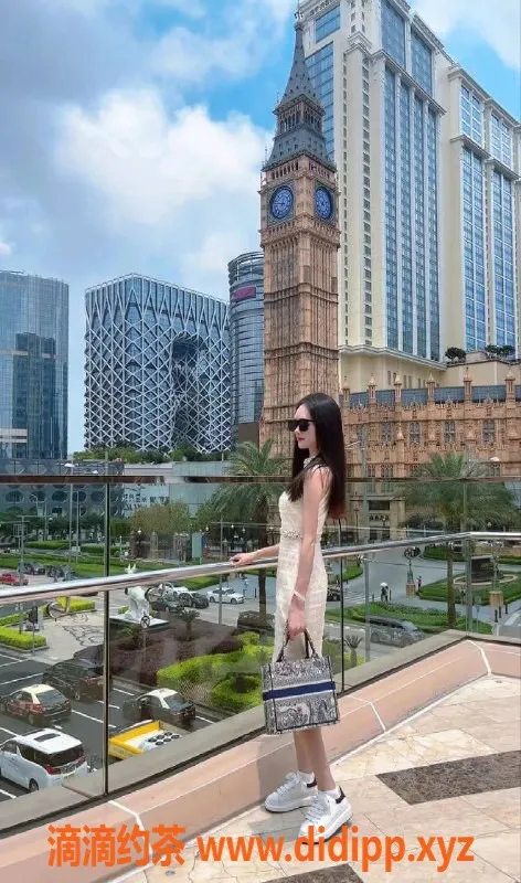 杭州楼凤-上城区小丽颖，163cm，90斤，温柔可盐可甜