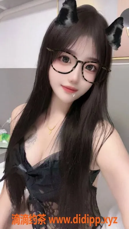 东莞楼凤-小雪：身高165，体重50，热情服务只需500